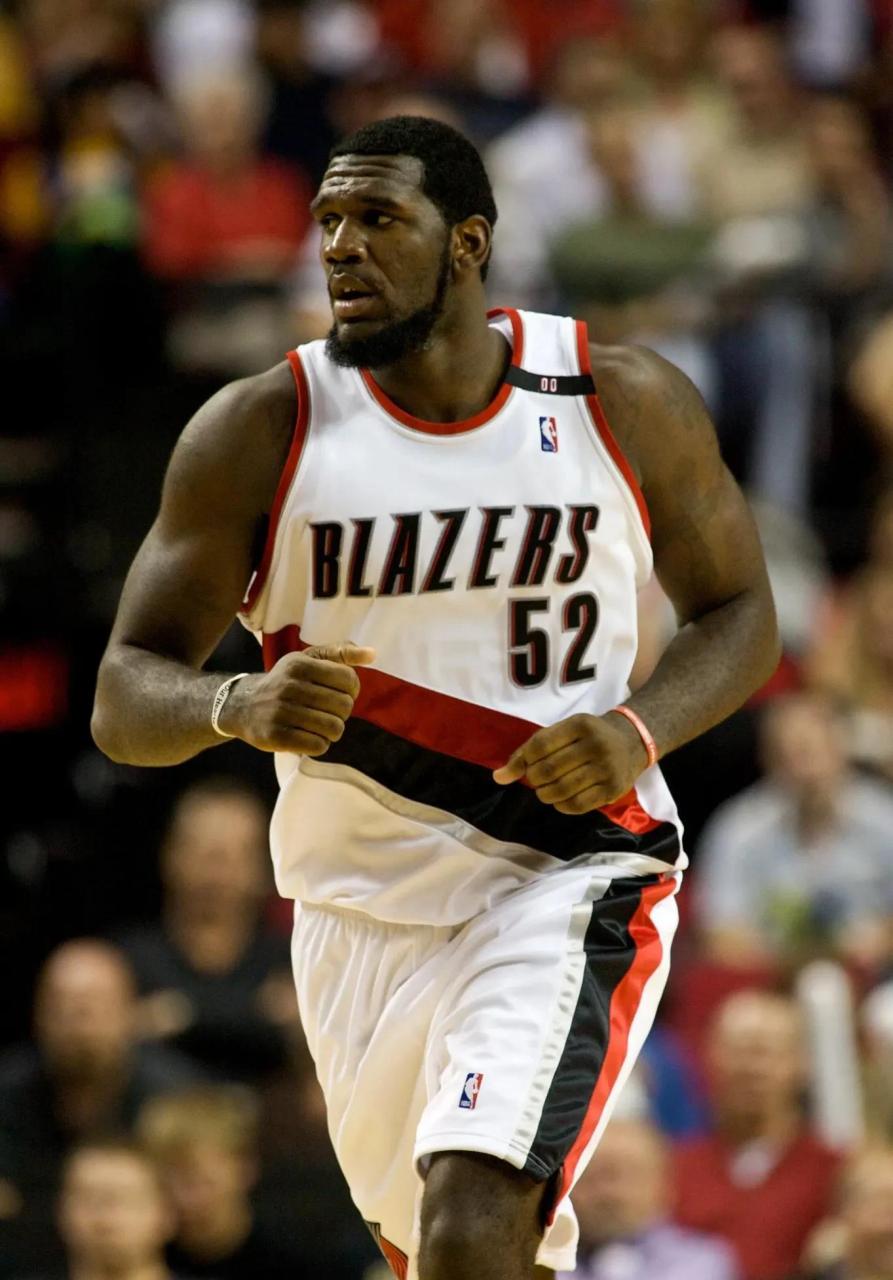 马刺队曝光波特兰开拓者队新队长的简单介绍