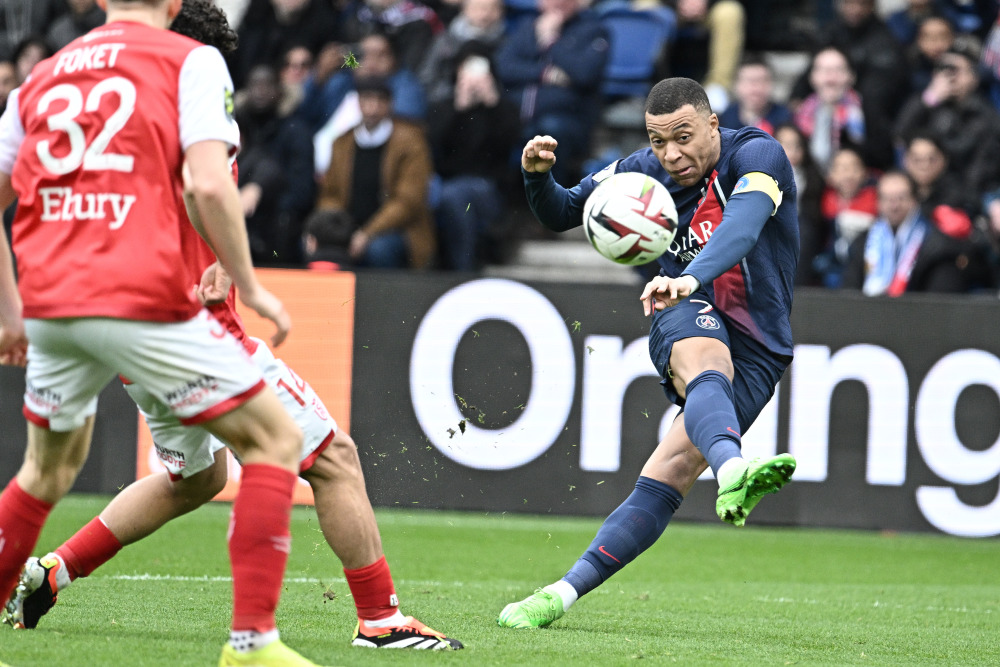 巴黎圣日耳曼胜券在握,法甲夺冠前景备受瞩目!的简单介绍 巴黎圣日耳曼胜券在握,法甲夺冠前景备受瞩目!的简单介绍