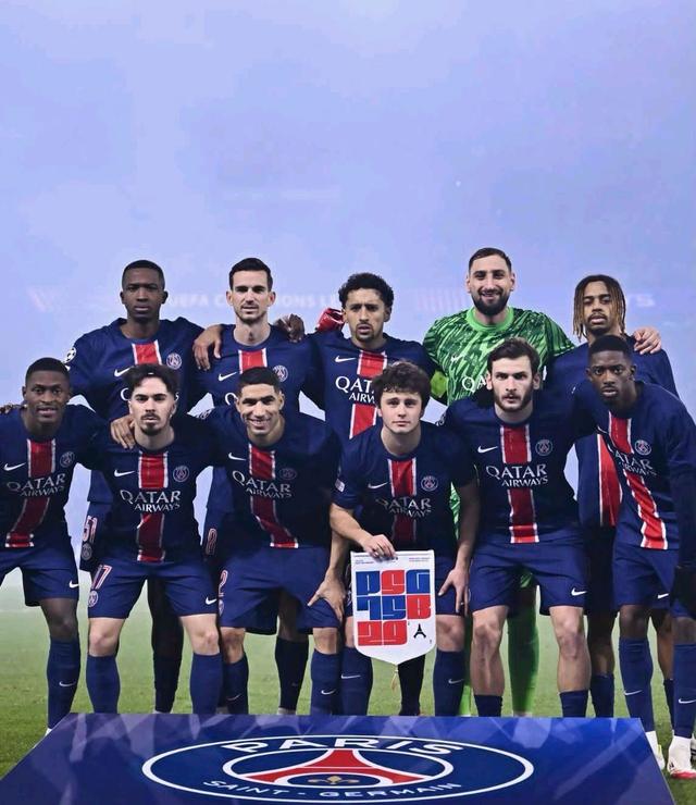 法国队表现出色,连胜三场晋级十六强 法国队表现出色,连胜三场晋级十六强