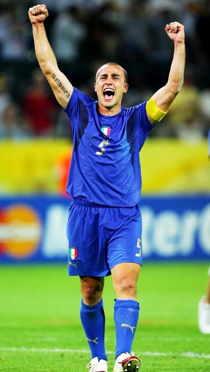 开云体育入口-关于卡纳瓦罗带领球队备战国内外比赛，期待胜利的信息