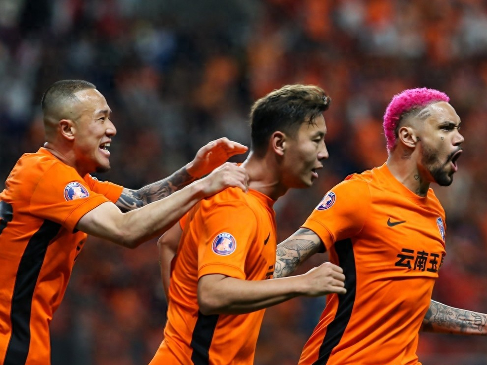 开云体育官方网站-中超比赛赛况更新：球队实力逐渐显现的简单介绍