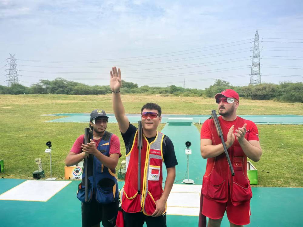 意大利射击选手实现完美射击,夺得金牌 意大利射击选手实现完美射击,夺得金牌