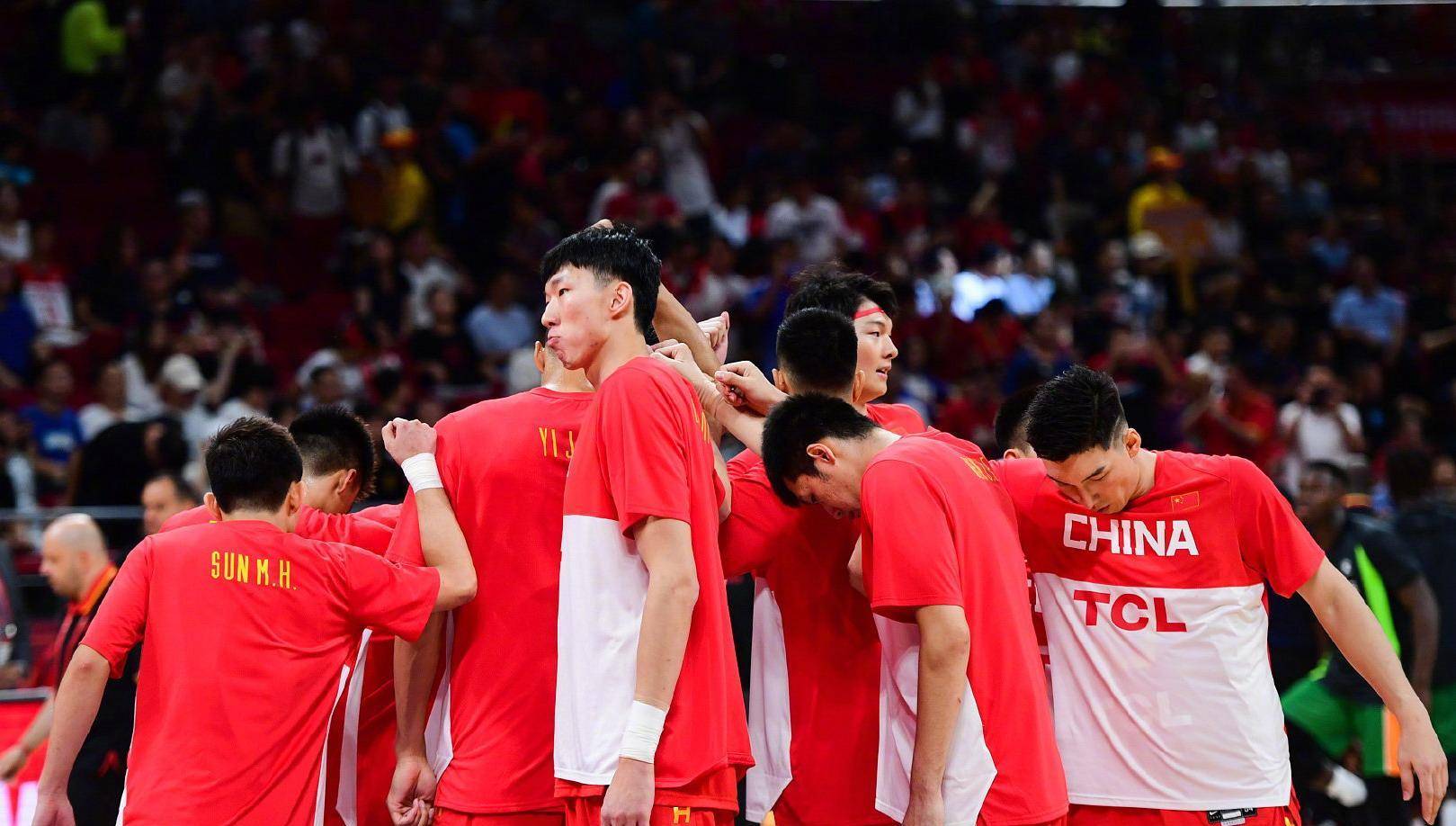 开云下载-菲律宾队球员受伤，阵容调整