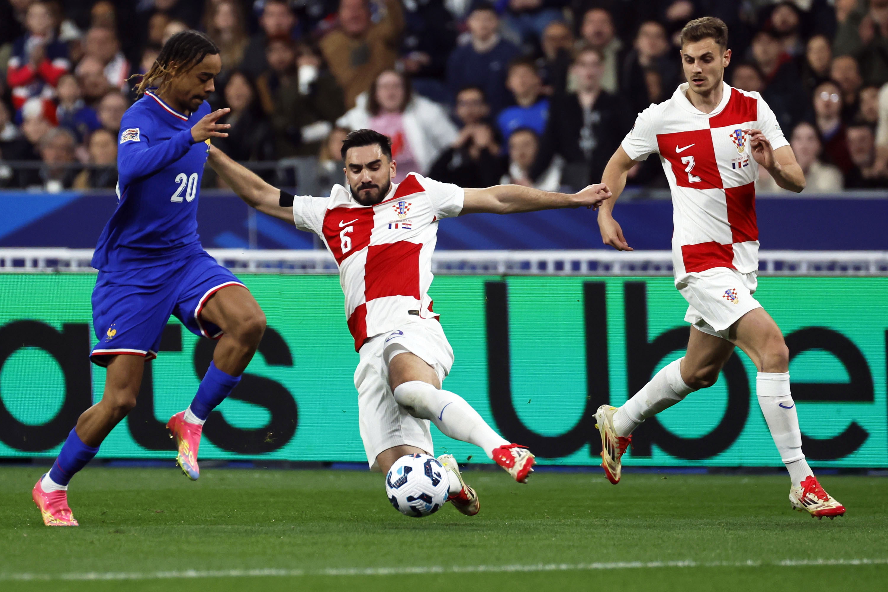 包含欧国联比赛实力对决,势均力敌紧张刺激的词条 包含欧国联比赛实力对决,势均力敌紧张刺激的词条