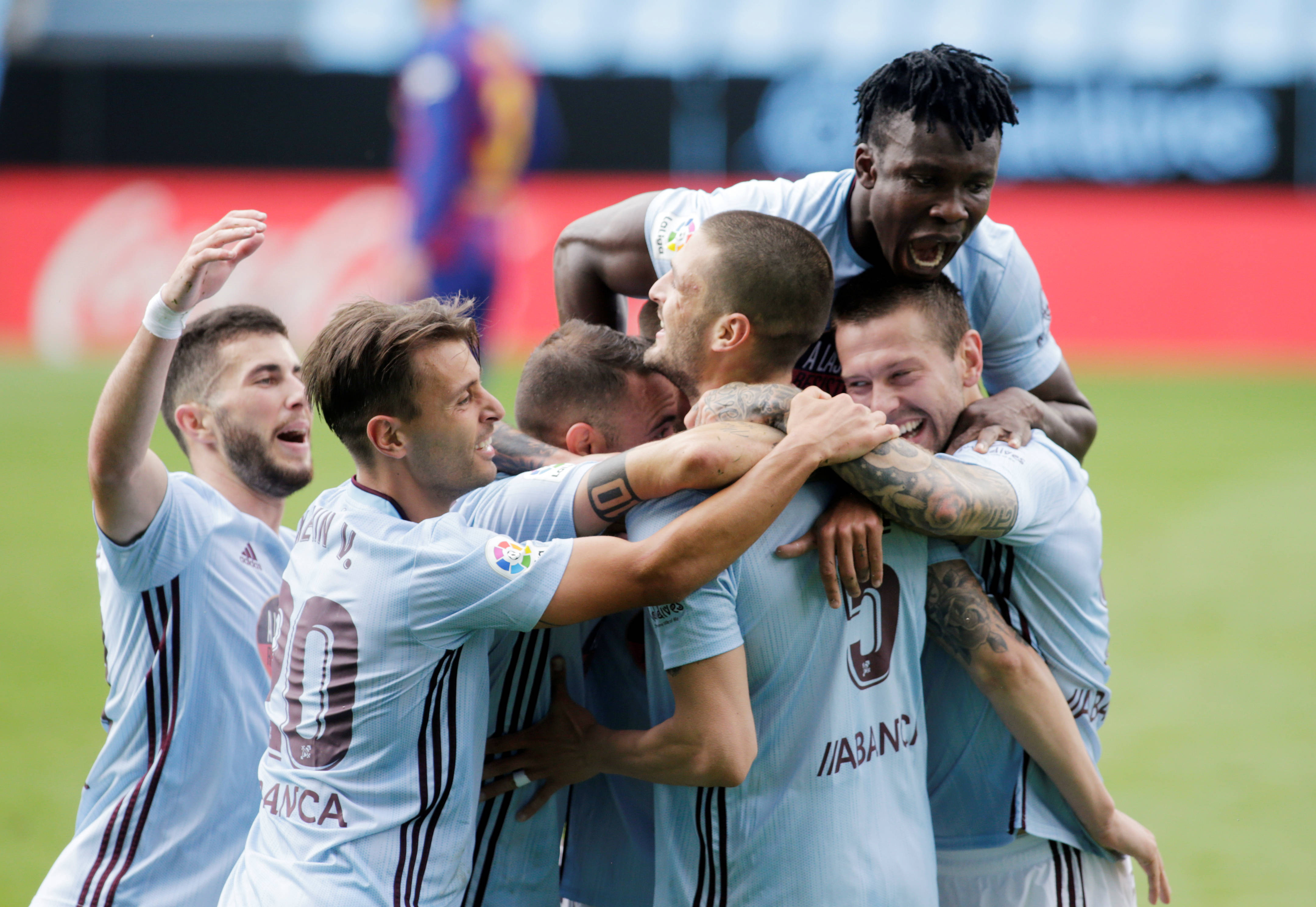 开云体育APP下载-杜塞尔多夫胜利五球大胜，备战对汉堡比赛