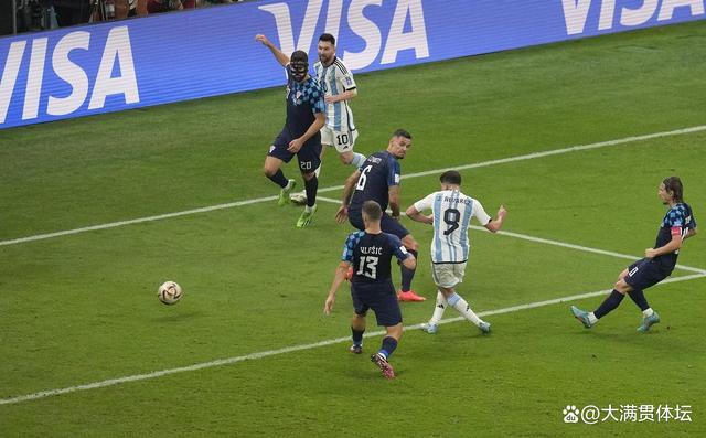 开云体育app-关于梅西传射梅开二度，助巴塞罗那轻松取胜的信息