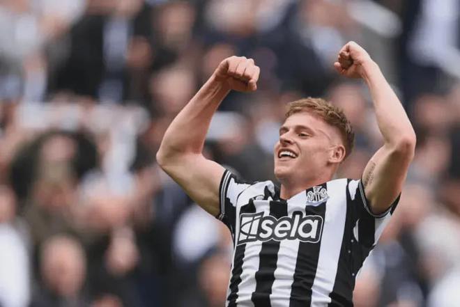 基辅迪纳摩引进新中锋，冲击欧战资格的简单介绍