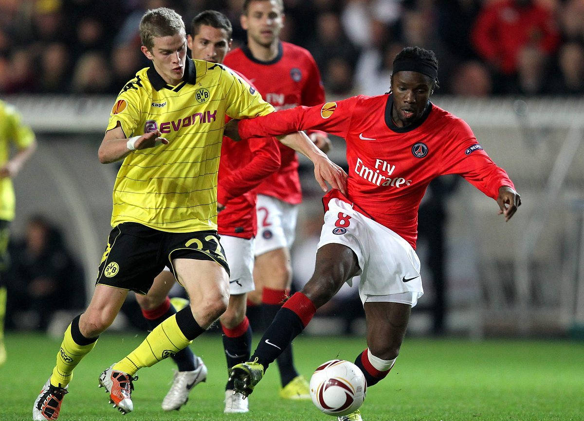 摩纳哥签约意大利锋线，欲逆袭