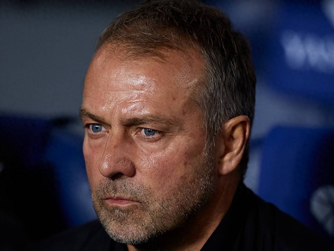 巴萨遭遇连败，主帅面临压力的简单介绍