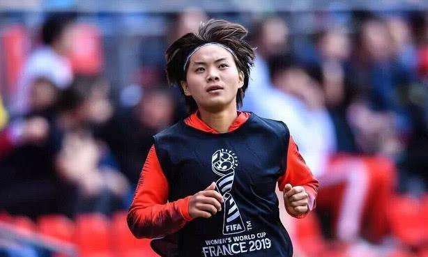 瑞士女足实力超群，瞄准胜利