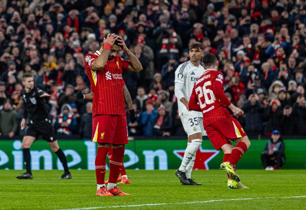 利物浦深陷泥潭，遭遇汉堡连败