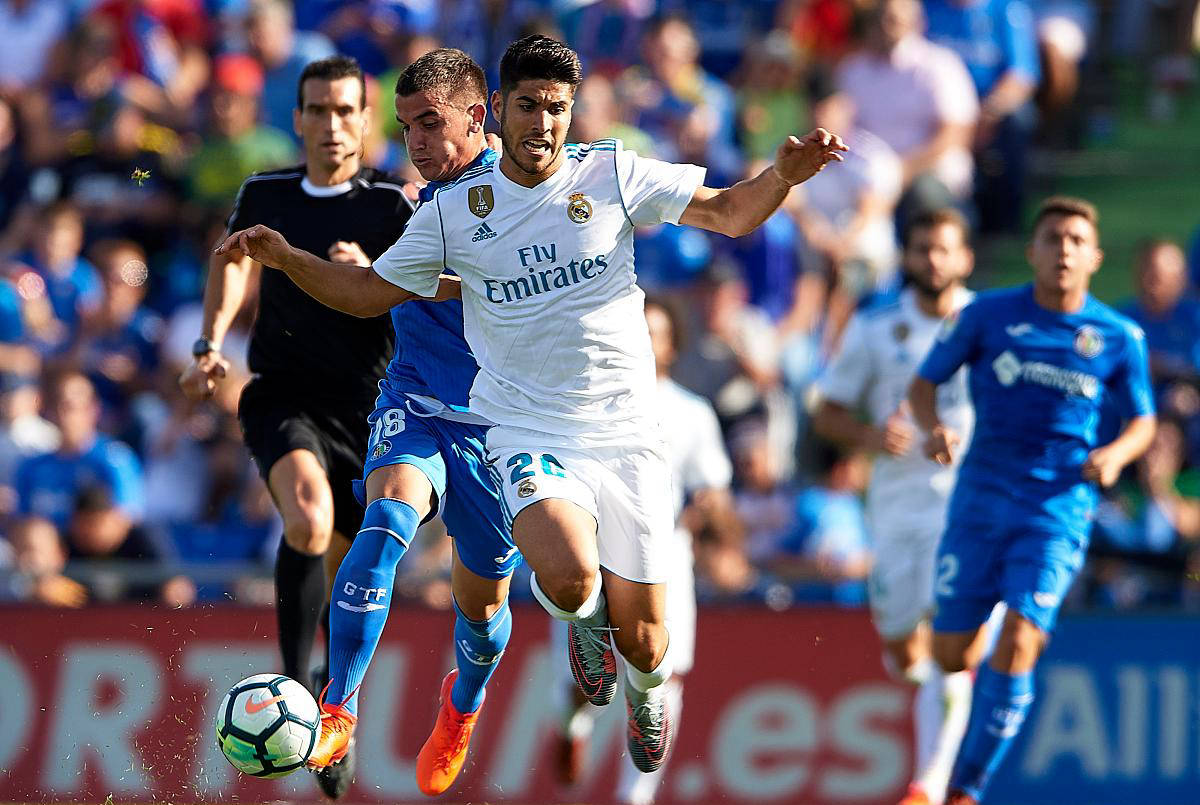 比利亚雷亚尔连续五轮不败，成绩显著