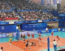 王者归来，排球队劲战进入决赛