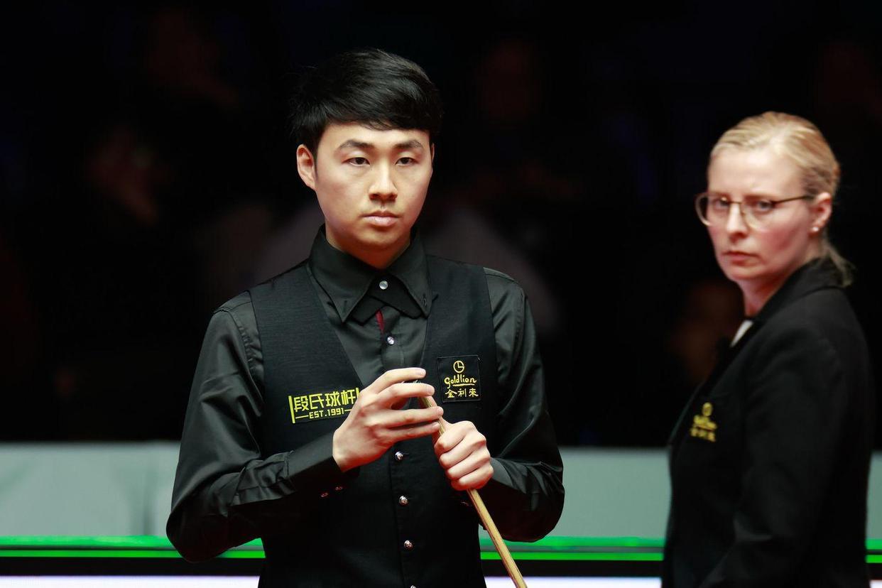 卡利亚里胜负难辨，惊险胜出晋级