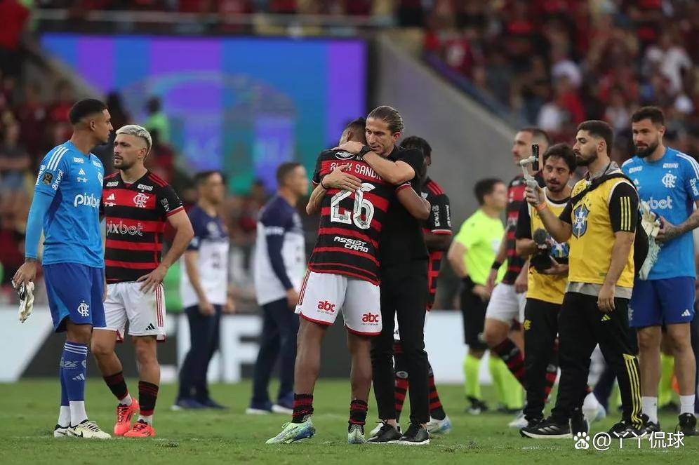 开云体育-拜仁慕尼黑客场取胜，继续领跑联赛