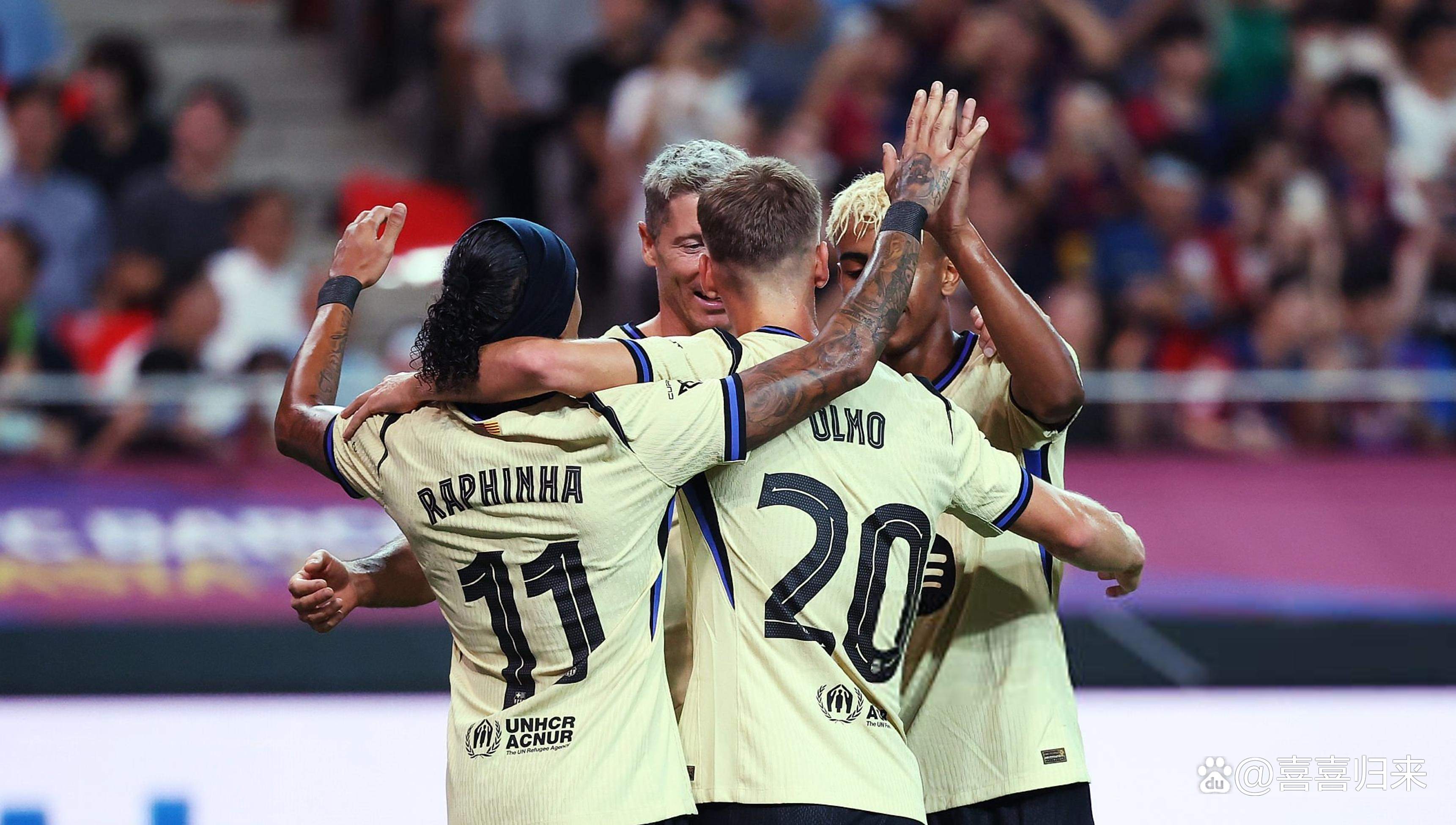 巴萨五球狂胜尤文图斯，小组出局遗憾