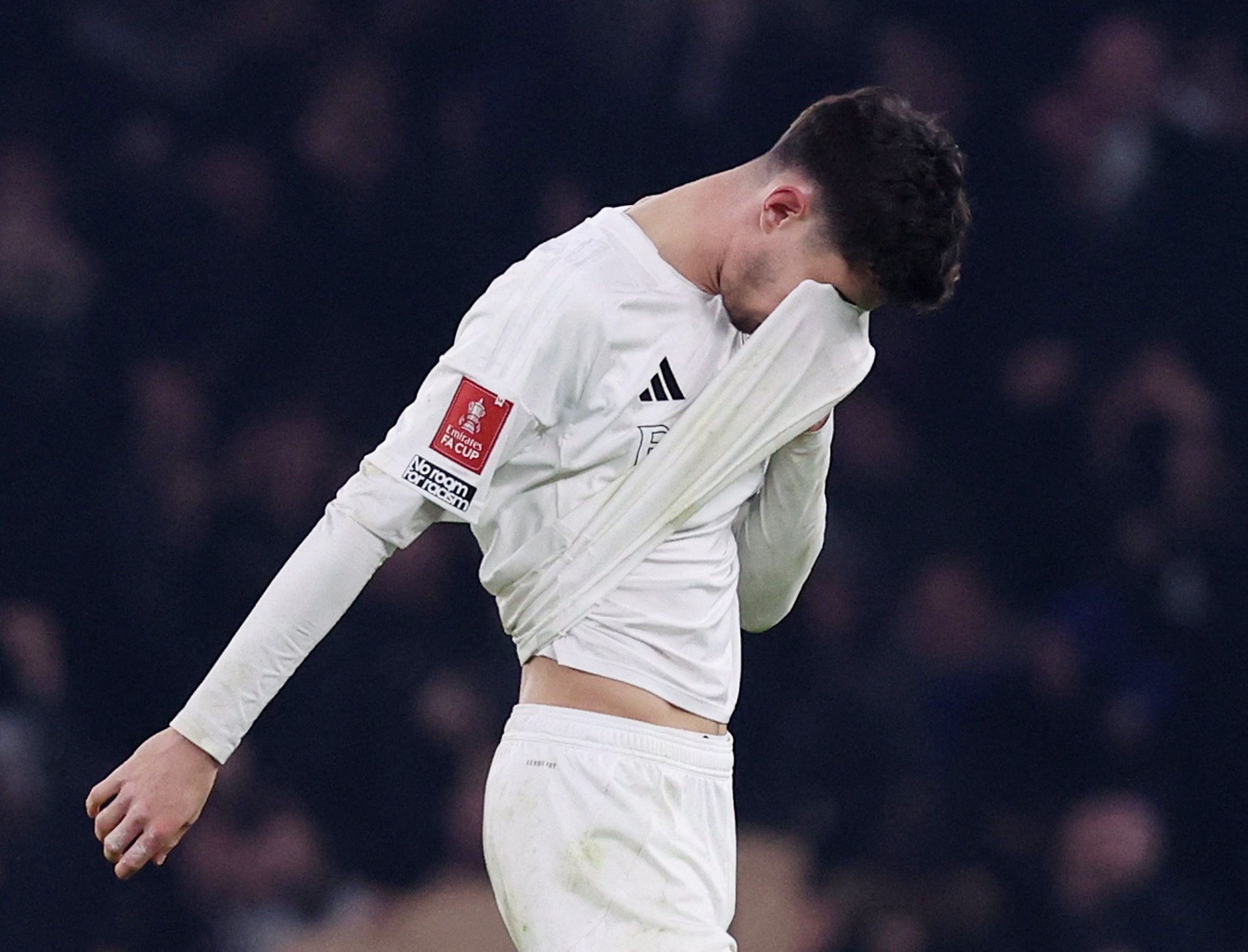 阿森纳遭遇重创，失利暴露防线弱点