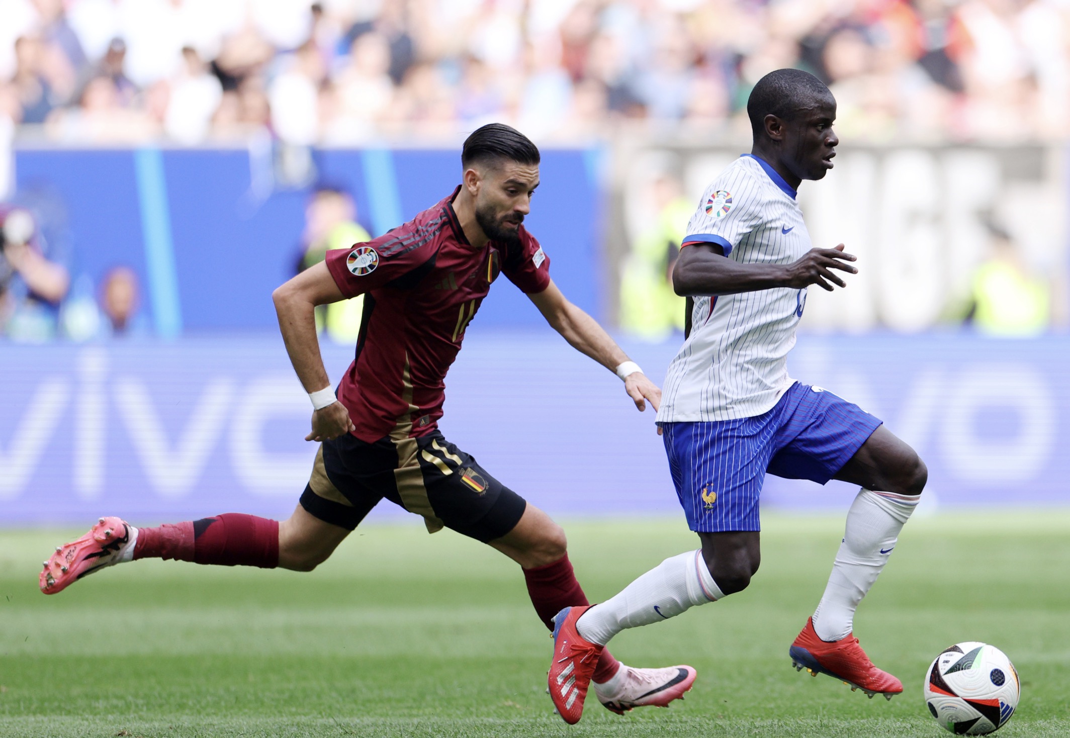 沙特阿拉伯对阵苏格兰,欧洲杯预选赛备战状态良好 沙特阿拉伯对阵苏格兰,欧洲杯预选赛备战状态良好