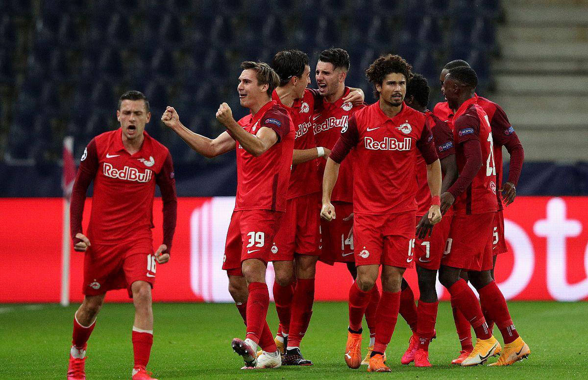 卡昂遭遇制胜失利，形势严峻