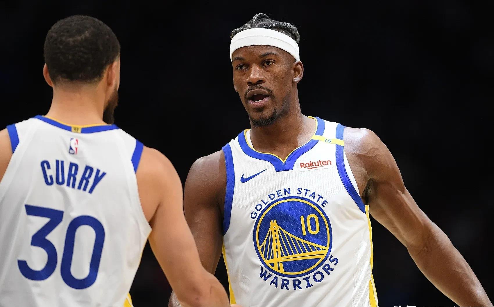 包含勇士主场比赛宣布无观众上座，球员表示尊重决定的词条