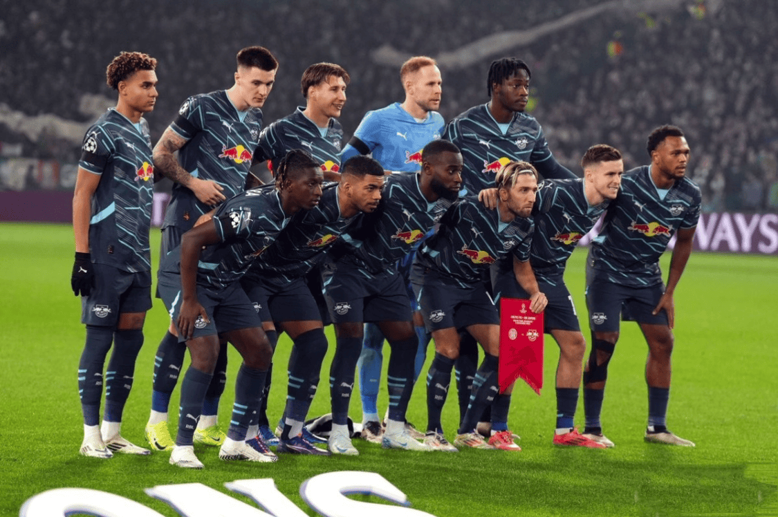 罗马主场战平帕尔马：欧冠席位岌岌可危