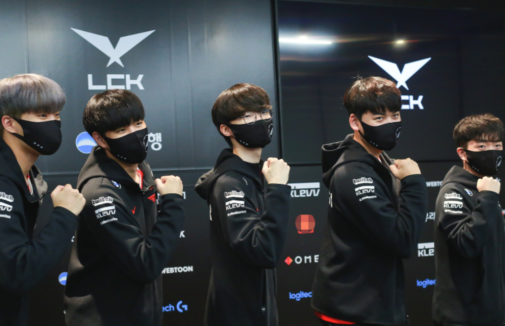 PSG血洗JDG，Chovy极限生还后反打焦点之战入围赛，留下经典瞬间的简单介绍