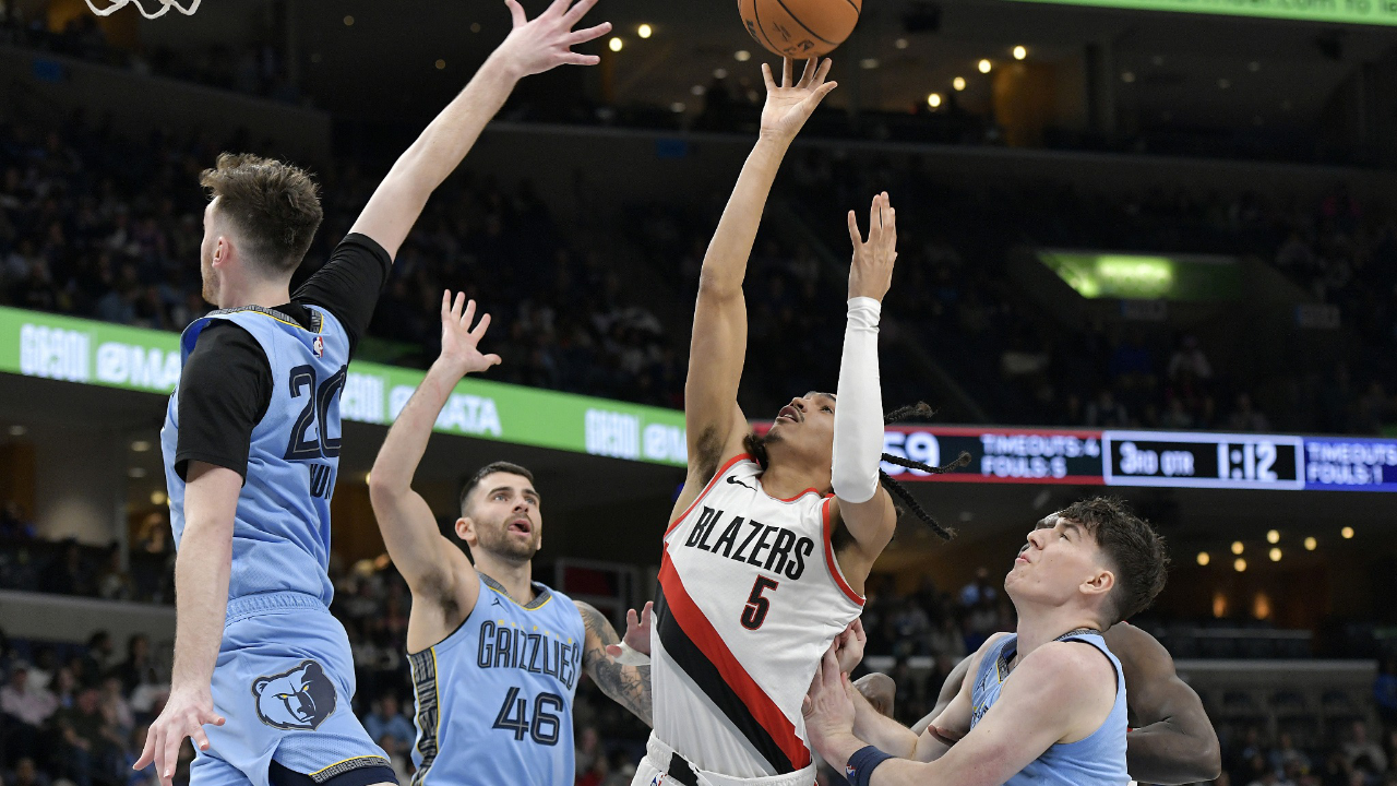 开拓者客场战胜勇士，终结对手连胜势头