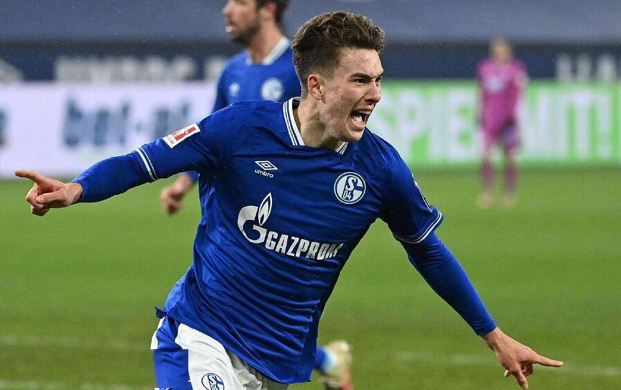 法兰克福主场告捷，迎来胜利的季节