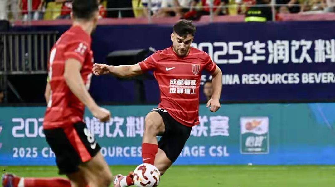 成都经纬主场大胜，豪取最后的胜利