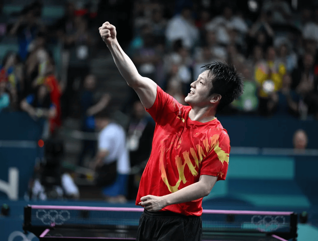 包含激动瞬间！选手战胜一切，夺得金牌的词条