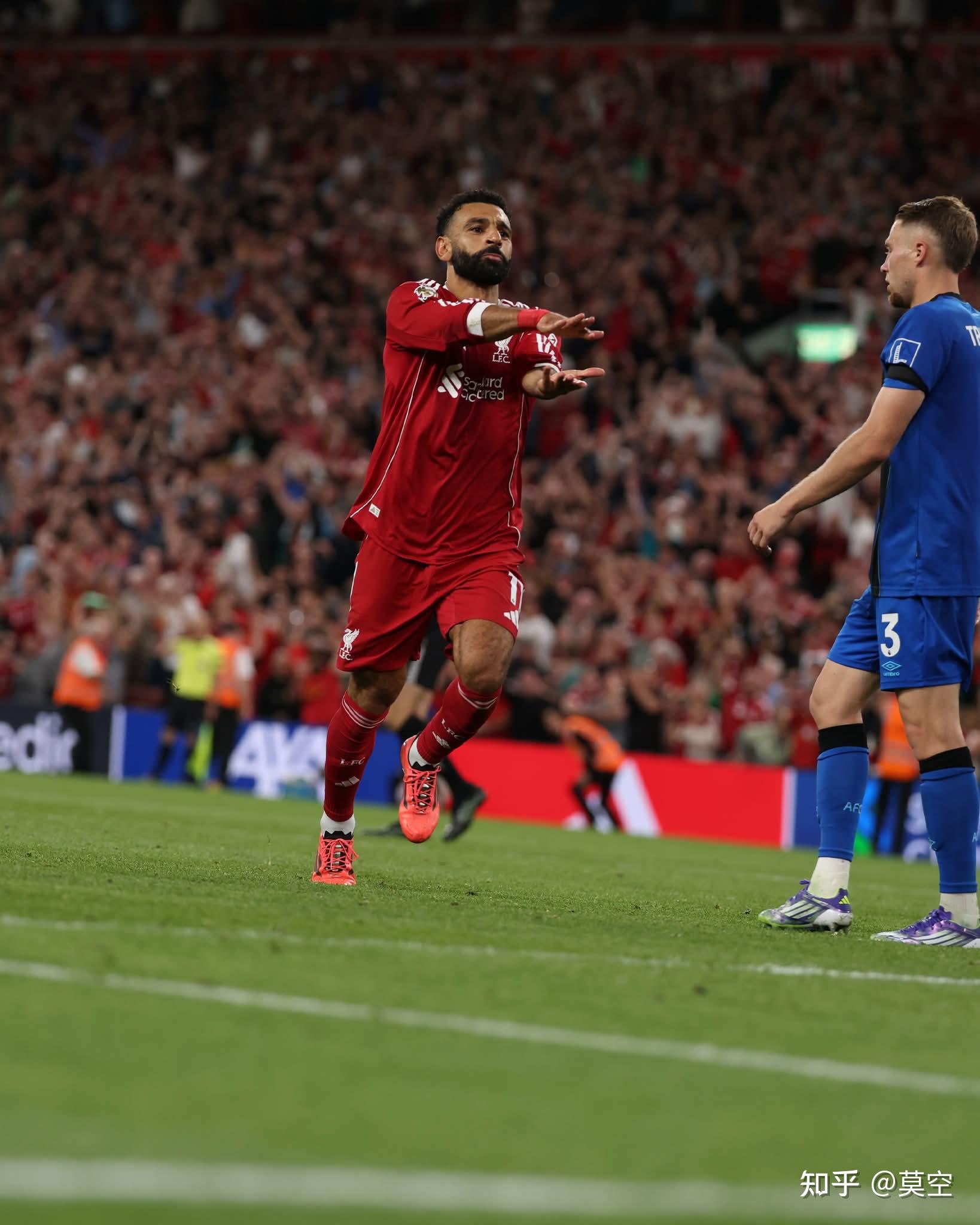 关于利物浦客场大胜伯恩茅斯，继续领跑积分榜的信息