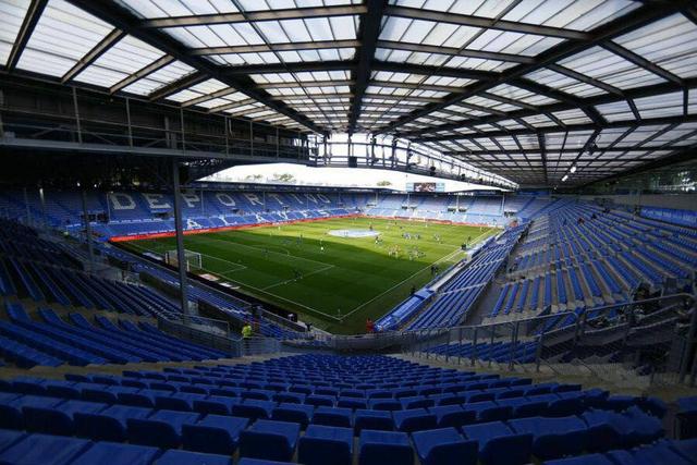 阿拉维斯客场逼平，全取整分继续保级