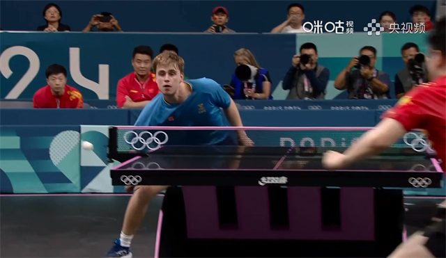 开云体育-瑞典队完胜英格兰队，马龙带队取胜