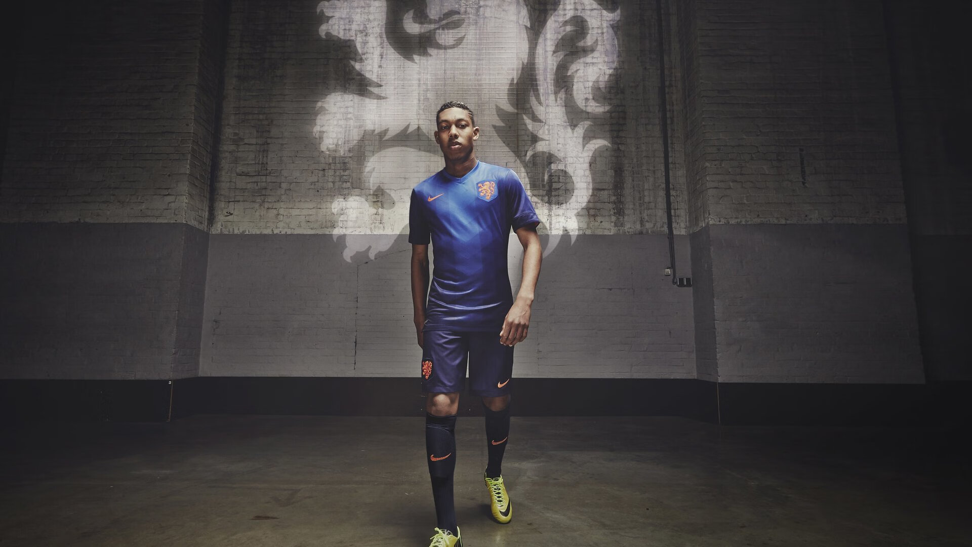 东方利刃出鞘，三笘薰导演胜利，皇家社会轻取西班牙人