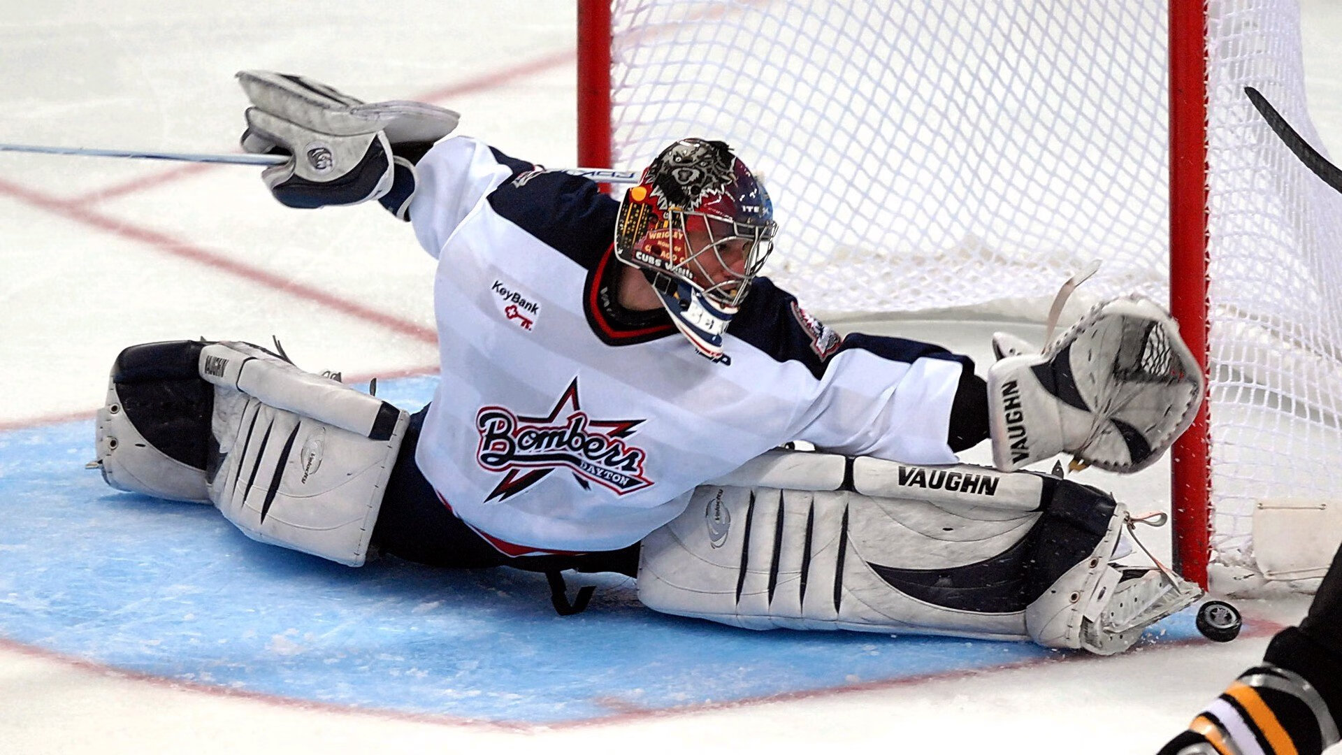 定海神针，伦纳德鏖战灰熊，记一场被刻入防守史诗的高光表演